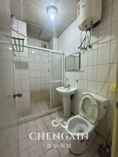 🎉稀有高翠路超低租金/寬敞空間/衛浴乾濕分離/變頻冷氣/飲水機/垃圾集中🎉 - Image 6