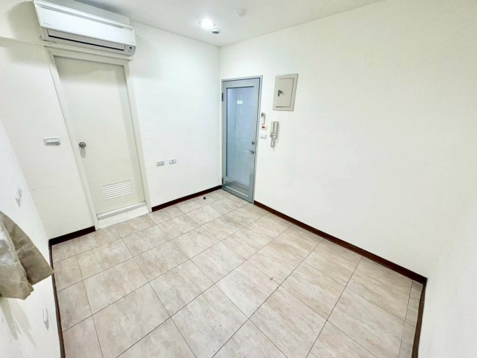 🧡請加賴🧡電梯🧡工作室🧡適合美甲美睫🧡美業🧡代收包裹🧡超秒殺🧡（第4張）