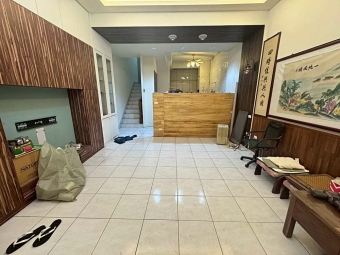 沛沛租🔅機場員工宿舍大空間有車庫（第1張）