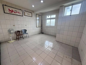 沛沛租🔅機場員工宿舍大空間有車庫（第2張）