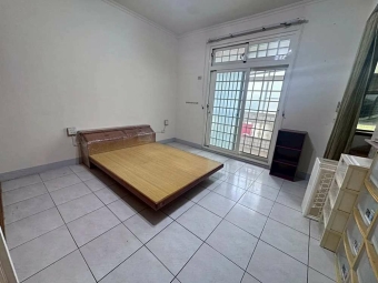 沛沛租🔅機場員工宿舍大空間有車庫（第10張）