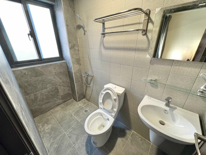 廷選好屋✨文心中清捷運站💖全新電梯透天✨陽台獨洗曬🔥可租補 - Image 7