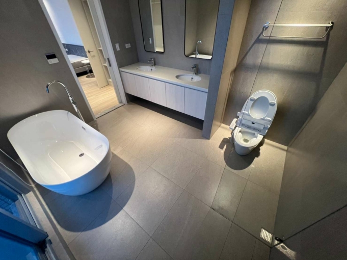 西屯最秒🔥整棟全新🔥正一房一廳大浴缸可另租車位 - Image 9