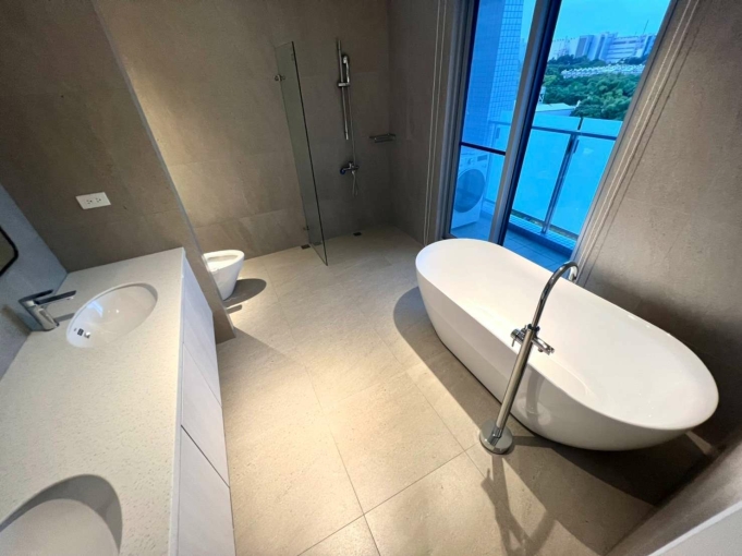 西屯最秒🔥整棟全新🔥正一房一廳大浴缸可另租車位 - Image 11