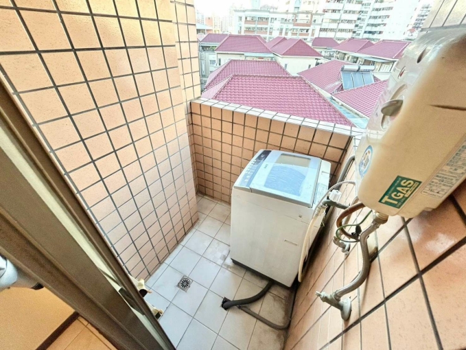 陽台獨洗✔️租屋補助✔️電梯✔️子母車✔️管理員✔️流理台（第14張）