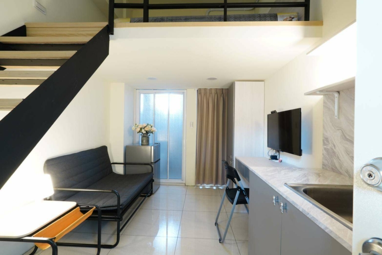 愛姐の美屋❤️全新太原車站樓中樓衛浴窗租補❤️陽台獨洗流理台（第7張）