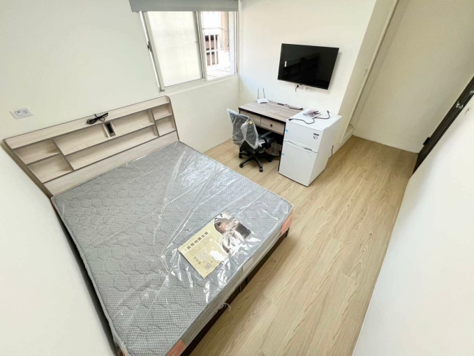 逢甲小資可雙租補機車位可貓狗(第1張)