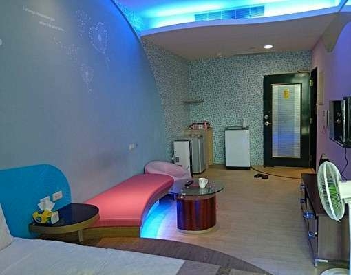 亞灣區85大樓高質感浪漫海洋風溫馨套房 - Image 2