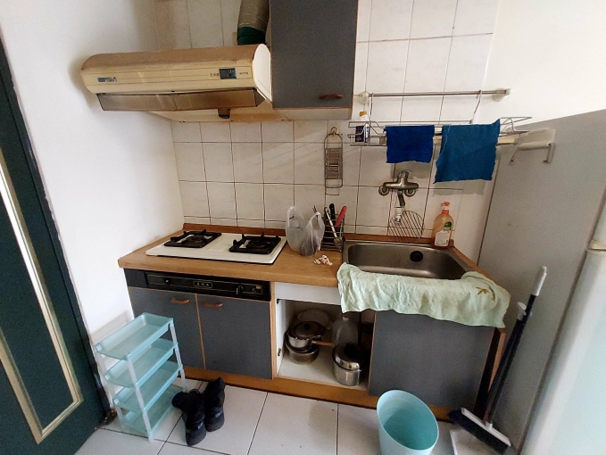 獨立大套房-台中後站新時代購物中心旁(代收包裹,可租補)(第8張)