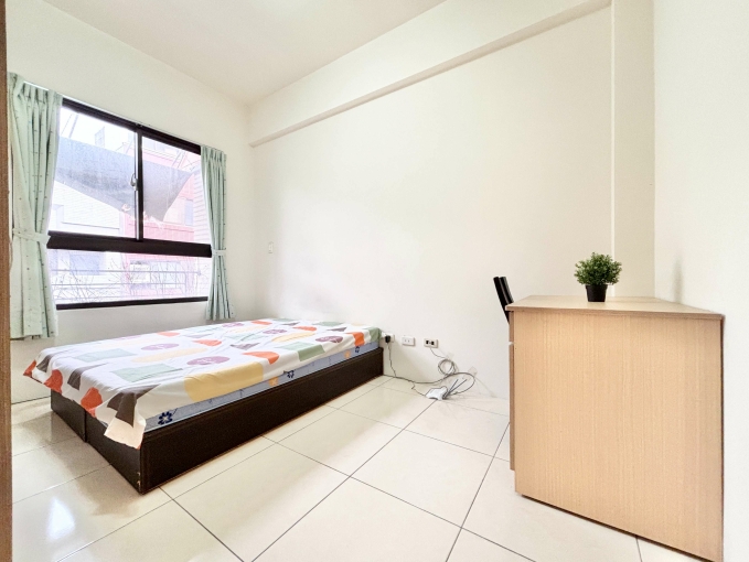 🧡請加賴🧡租屋補助🧡洗衣自理🧡小陽台🧡秒殺物件🧡（第3張）