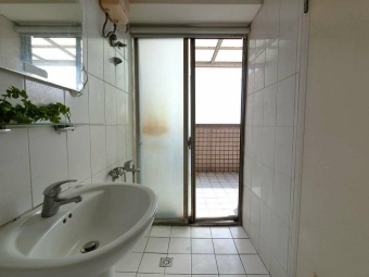 電梯*管理員*高樓層*景觀佳**大露台獨洗曬（第12張）