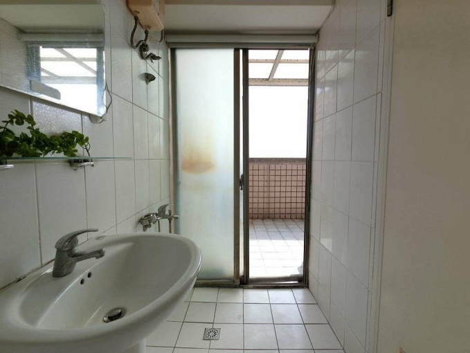 電梯*管理員*高樓層*景觀佳**大露台獨洗曬（第12張）