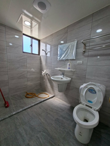 菓林大路邊全新大面寬店面（第6張）