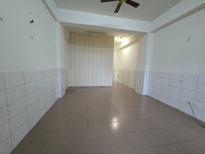 ❤️豐原超優質透天❤️4房2廳2衞🔸️前後庭園🔸️可租補🔸️入戶籍🔸️可寵 - Image 1