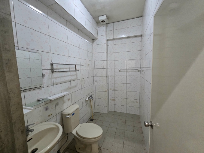 ❤️豐原超優質透天❤️4房2廳2衞🔸️前後庭園🔸️可租補🔸️入戶籍🔸️可寵 - Image 8