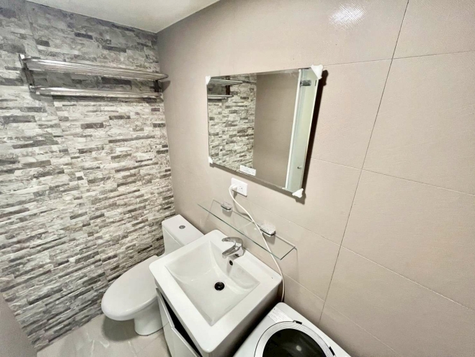 🔥北屯電梯套房🔥獨洗大空間🔥可租補子母車🔥近崇德國中 - Image 2