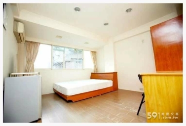 西門捷運,獨立門戶,3F對外窗明亮超值大套房（第4張）