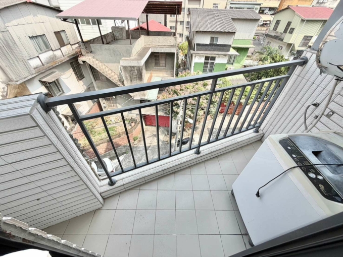 珍珠奶茶不要珍珠✨可租補✨陽台獨洗💕近一中 中友⚡宇你相見（第12張）