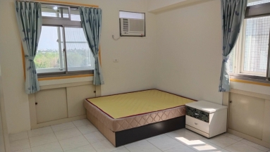 ⭕️ 吉安鄉全民社區 👍電梯四樓40大坪 👍四房雙衛全家入住 - Image 16