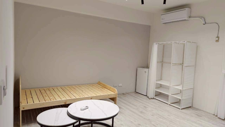 獨立套房．有陽台、可報稅、可養寵物 - Image 2