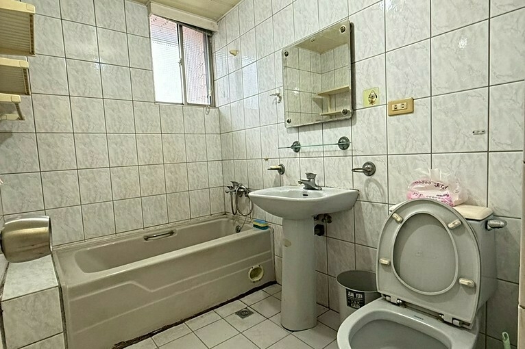 兆基社會住宅🏠-高採光.芳丹詩郡.溫馨電梯4房🐯（第11張）