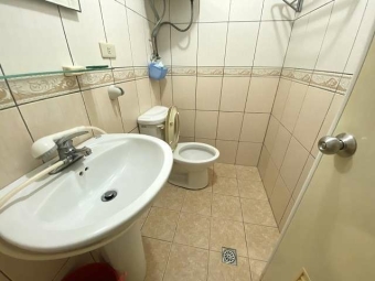 💞大象租屋💞近內壢前站.工業區.漂亮精緻網路大套房.附傢俱.家電.有陽台 - Image 18