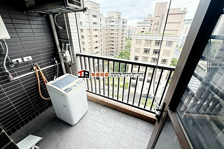 漂亮裝潢,屋齡新,寵物友善,泳池社區,優質住宅(第9張)
