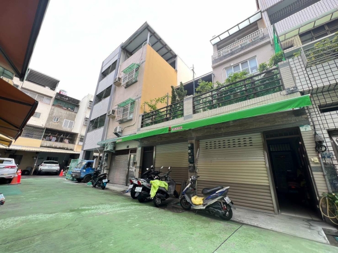 建工生活圈獨透天獨立套房出租AAA001 - Image 1