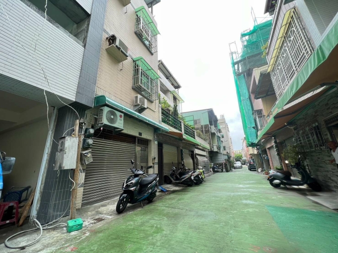 建工生活圈獨透天獨立套房出租AAA001 - Image 2