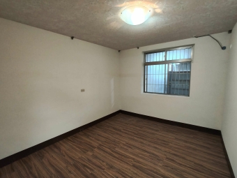 老樹公園巷口✨8米寬大庭院一樓平房✨可店住可營登（第4張）