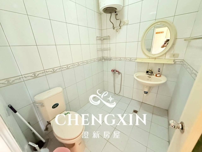 🌳竹北10坪大套房/限女性/住戶單純 🌳獨立陽台/衛浴開窗/採光通風良好 - Image 5