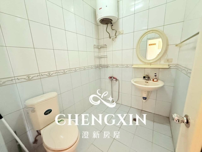 🌳竹北10坪大套房/限女性/住戶單純 🌳獨立陽台/衛浴開窗/採光通風良好 - Image 6