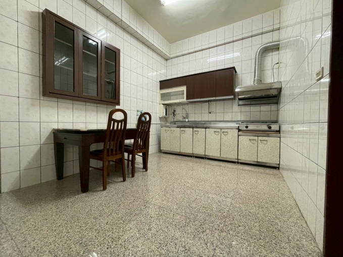 🔥南屯整棟透天🔥超大坪數🔥全新冷氣🔥跑步機（第3張）