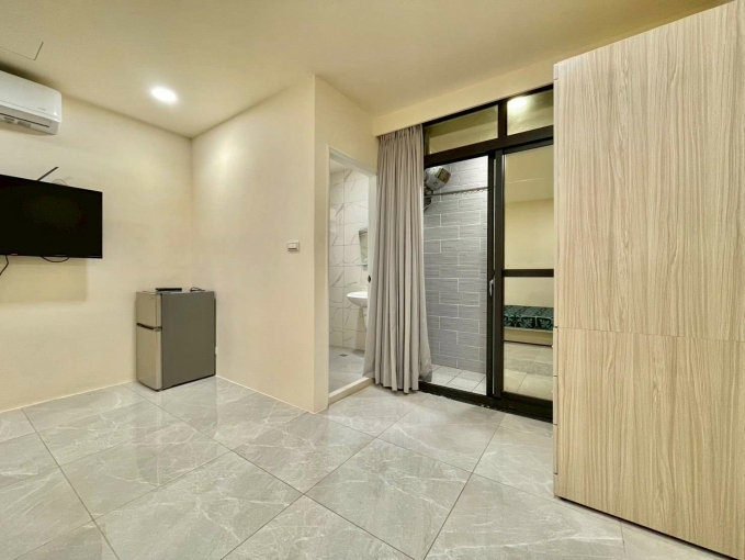 🔥龍井全新陽台獨洗🔥飲水機子母車🔥騎樓機車先到先停🔥工程師首選（第5張）