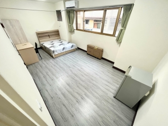 台體大✨喵嗚✨租補✨機車位（第1張）