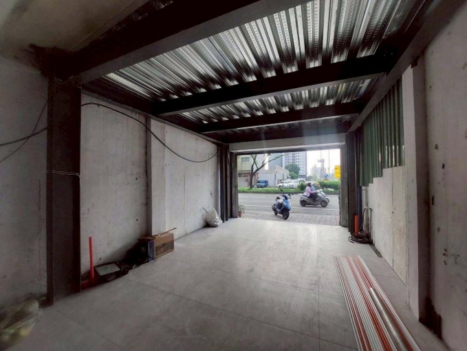 租客勞基法免費諮詢💖潭子 火車站 好市多臨路透天店住合一 ✅可營登｜餐飲（第1張）