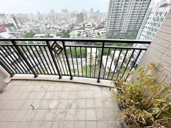 【豐邑中港觀邸】西屯三房🌈雙平車⭐景觀戶⭐大客廳🌳 - Image 15