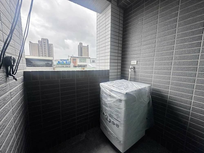 沛沛租🔅巨蛋龜山工業區/全新電梯陽台獨洗/機車位 - Image 4