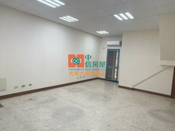 【租】虎尾黃金寶辦公室店面（第4張）