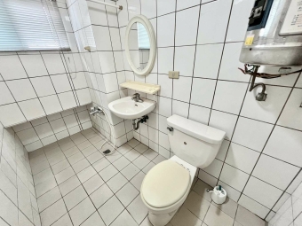 忠孝夜市✔電梯✔子母車✔租補✨短租 - Image 12