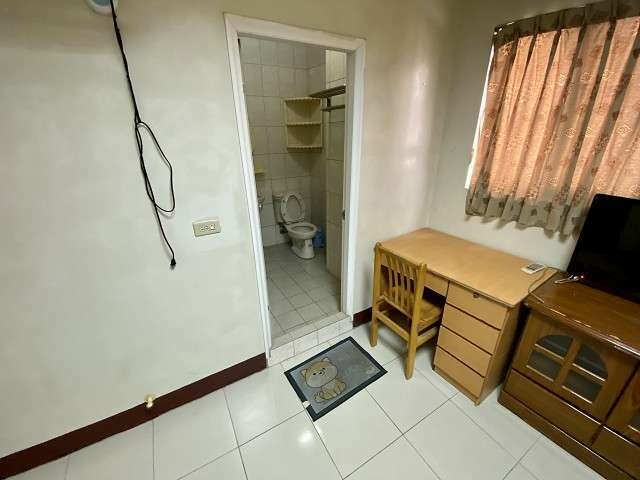 💞大象租屋💞中原大學透天網路新套房.附傢俱.便宜租 - Image 5