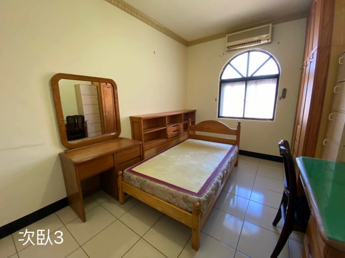 太順街5樓公寓大4房(變頻冷氣天然氣可寵)（第9張）