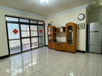 太順街5樓公寓大4房(變頻冷氣天然氣可寵)（第2張）