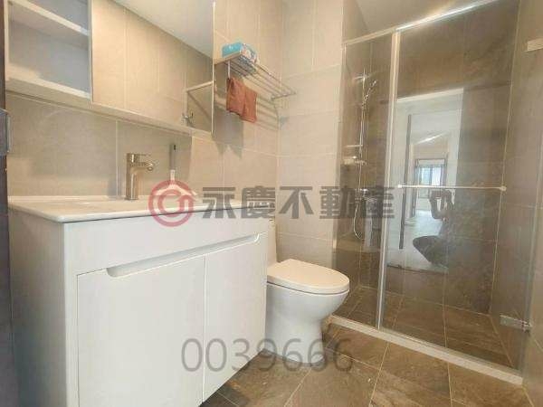 全新未住鼎泰中城找西區三房平車可參考含管車~可租補 - Image 6