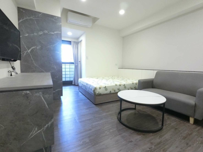 水湳✔敦化公園✔電梯陽台❤租補 - Image 1