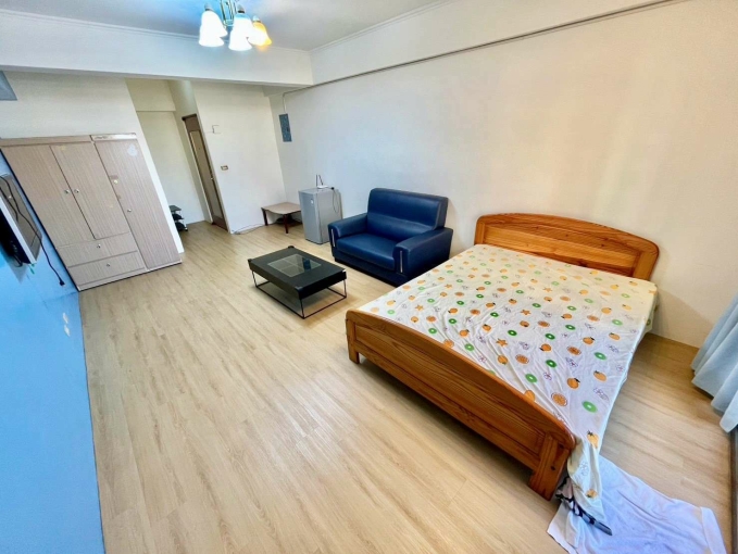 類一房一廳✨台水電✨雙租補✨陽台獨洗✨木地板✨ - Image 2