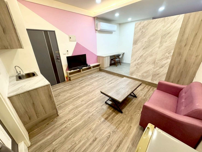 水湳愛買❤租補❤大空間（第3張）