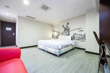 飯店式管理、近三多捷運站、可短中期租優惠（第6張）