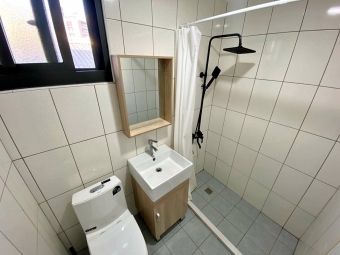 稀有可寵🍀陽台獨洗🍀流理台🍀微波爐🍀子母車🍀包裹代收🍀飲水機（第4張）