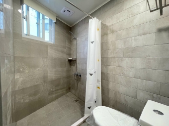 可租補/可寵/水湳經貿/14期旁/電梯透天/全新未住獨洗獨曬大套房 （22間） - Image 10